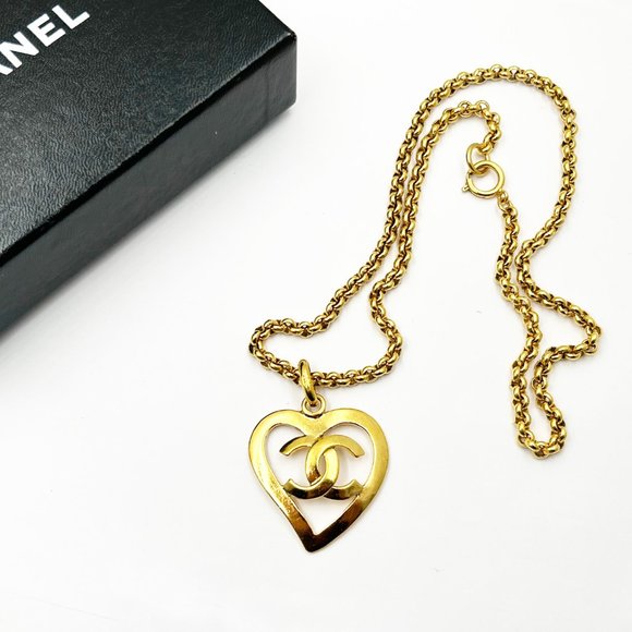 Chanel Vintage Gold Plated CC Heart Pendant Necklace
